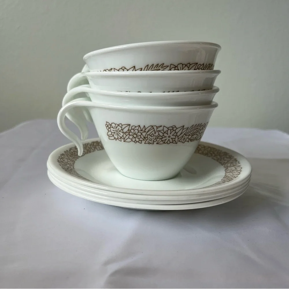 Corelle • Woodland‎ Brown Cup & Saucers